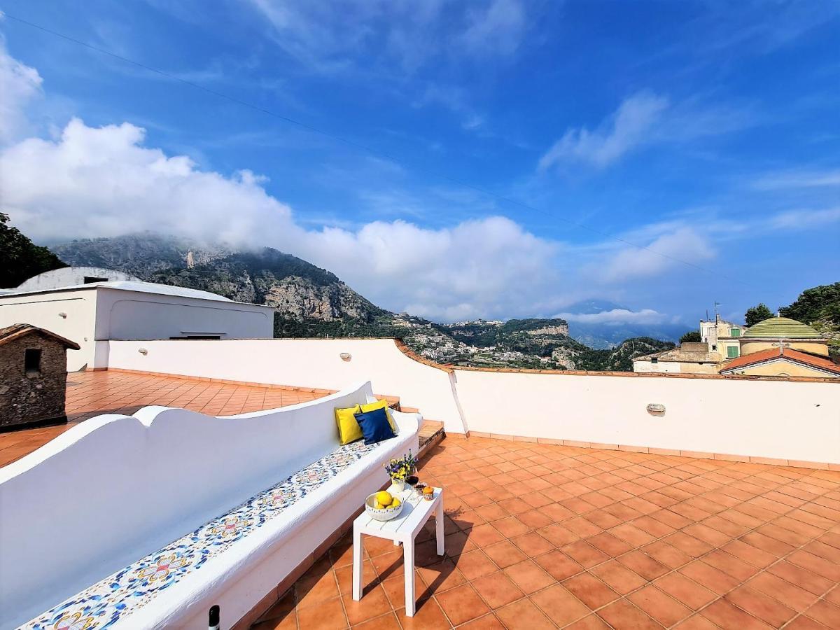 Appartement La Casa Dei Venti à Amalfi Extérieur photo